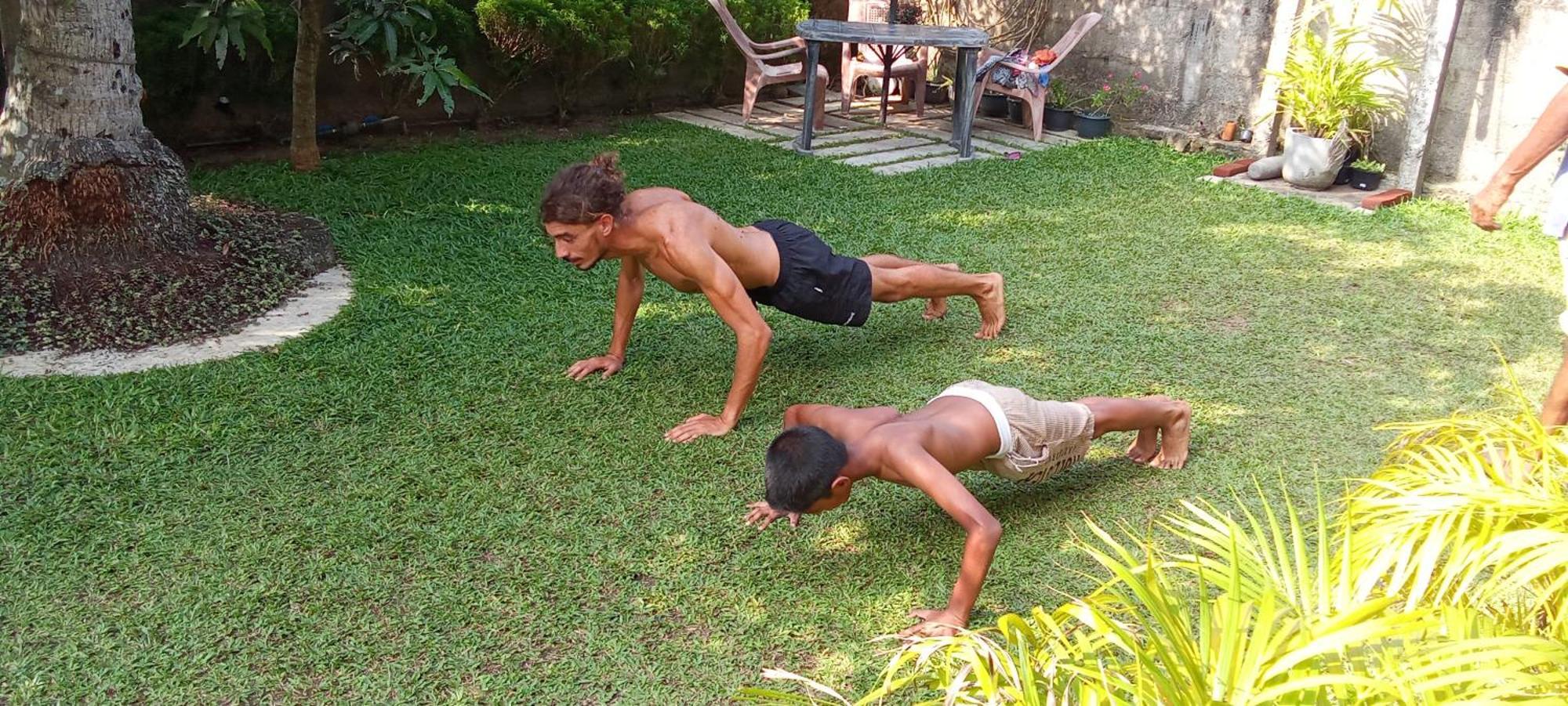 Sanithu Homestay And Villa كالي المظهر الخارجي الصورة